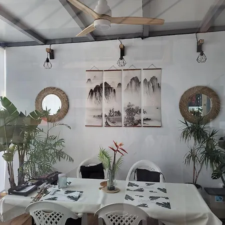 Modern Zen Bali Guest house *
