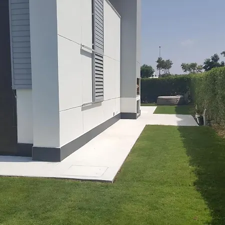 Modern Zen Bali Vendégház